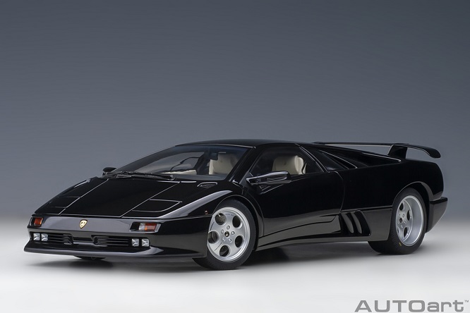 AUTOart 79159 - 1/18 Lamborghini Diablo SE 30th Anniversary Edition (Black) - Bild 1 von 1