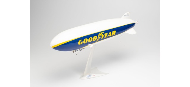 Herpa 571777 - 1/200 Goodyear Zeppelin NT – D-LZFN