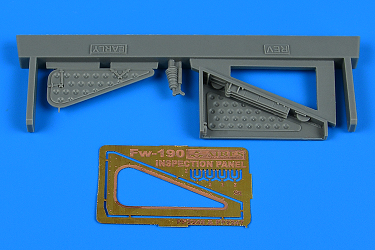 Aires 2246 - 1:32 Fw 190 inspection panel - early for Revell - Neu