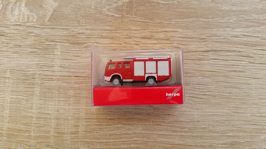 Herpa 066716 - 1/160 Mercedes-Benz Atego HLF 20 "Feuerwehr" - Neu
